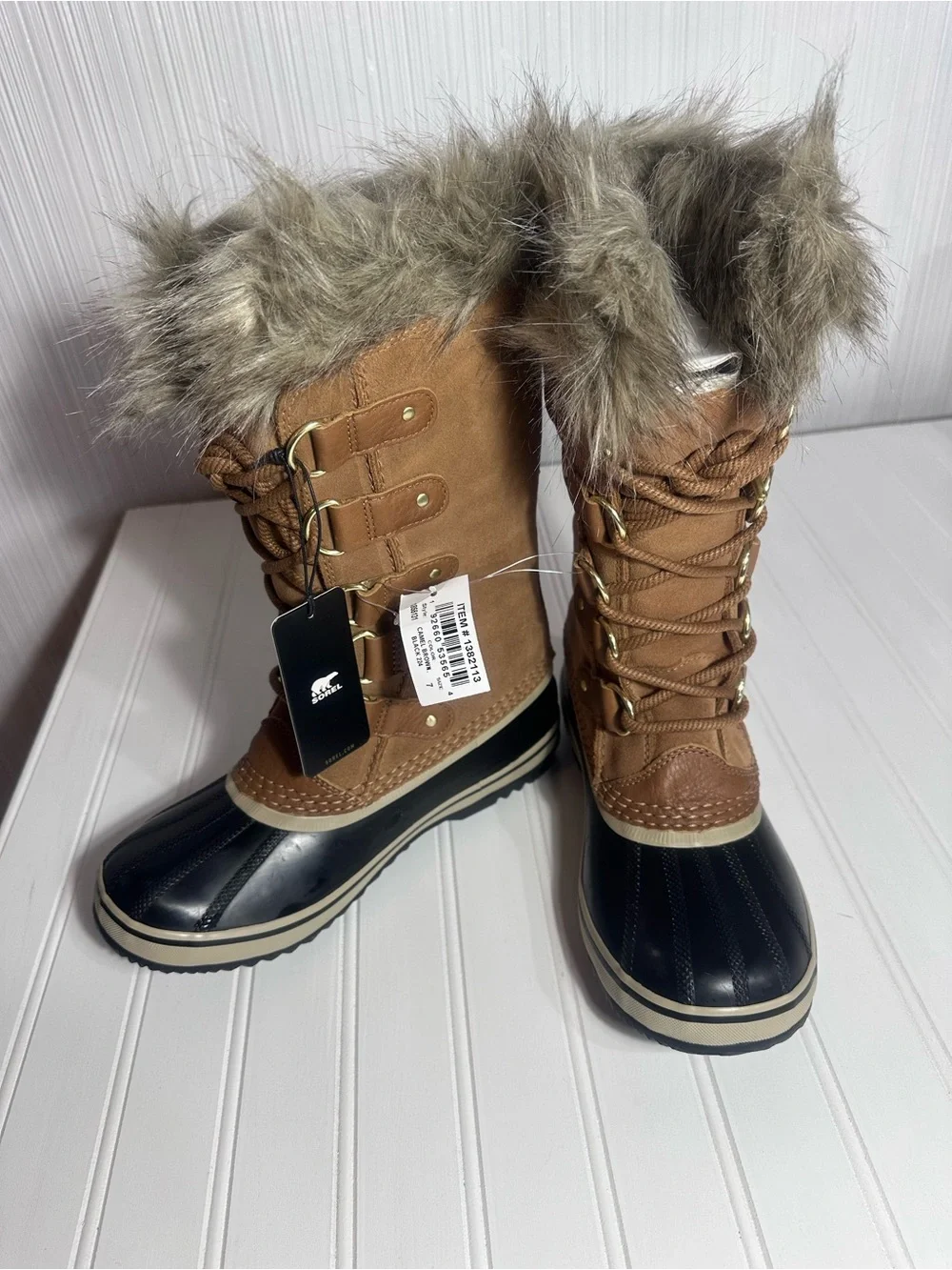 Sorel NWT Joan on Arctic waterproof leather winter boots women’s 7